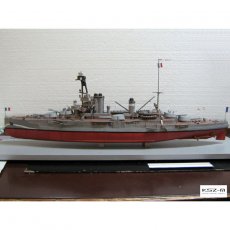 Pancernik PARIS - Modelik 3/07