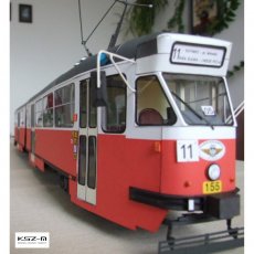 Tramwaj 102Na z 1970r. - Modelik 28/10