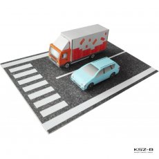 Ciężarówka DAF i Toyota Avensis - JSC 804