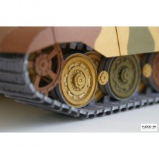 Czołg PzKpfw VI Tiger II - Modelik 4/21
