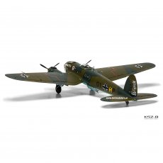 Heinkel He-111 P-2 - bombowiec niemiecki - Airfix A06014