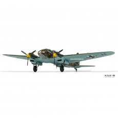 Heinkel He-111 P-2 - bombowiec niemiecki - Airfix A06014