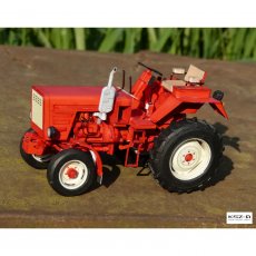 Ciągnik rolniczy Władimiriec T-25A - Answer 565