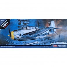 TBF-1 Avenger - samolot torpedowo-bombowy - Academy 12452