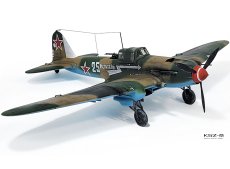 Samolot IŁ-2m3 Berlin 1945 - Academy 12357