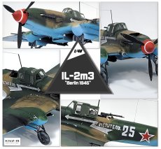 Samolot IŁ-2m3 Berlin 1945 - Academy 12357