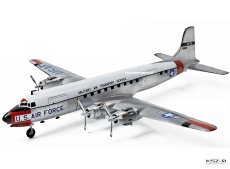 Samolot USAF C-118 Liftmaster - Academy 12634