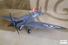 Seafire F.Mk XV samolot myśliwski - Modelik 10/05