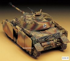 Czołg PzKpfw IV Ausf. H with Armor - Academy 13233