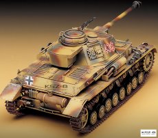 PzKpfw IV H/J 1:35 - Academy 13234