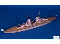 König - pancernik niemiecki – 1:250 – JSC 252