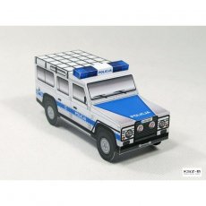 Sklej Model nr 6 - Samochód terenowy POLICJA