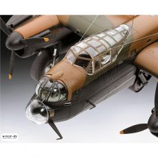 REVELL 04295 - Lancaster B. III Dambusters