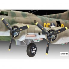 REVELL 04279 - B-17 F Memphis Belle
