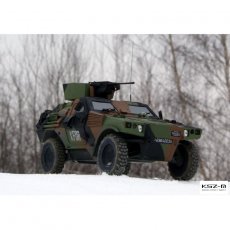 Modelik 3/13 - PANHARD VBL