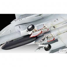 F/A-18E Super Hornet Top Gun Maverick's - REVELL 03864